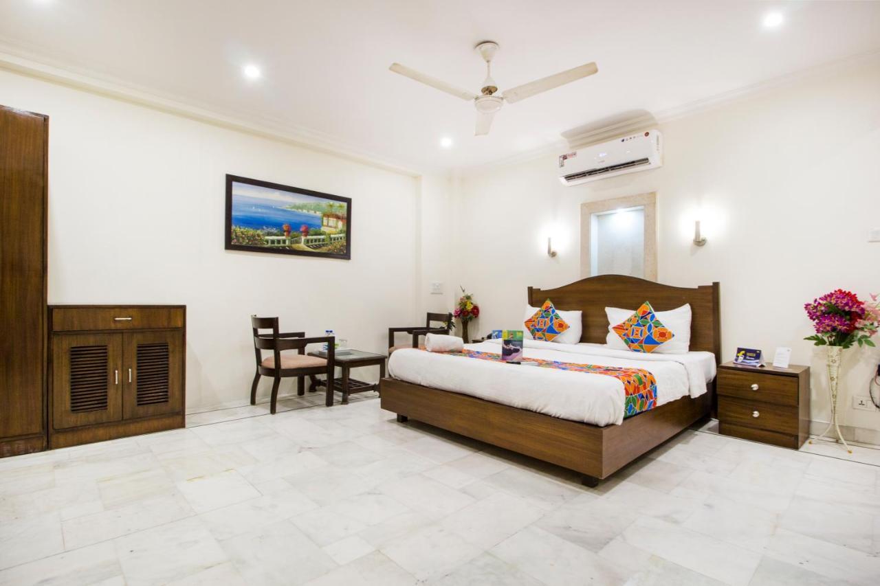 Fabhotel Namaste Bnb & Service Apartments Vasant Vihar Nova Deli Exterior foto